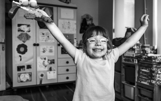 Protegiendo la visión de los niños: Lentes oftálmicas para combatir la miopía