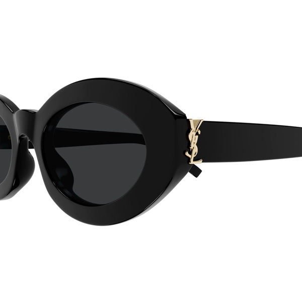 Yves Saint Laurent - M136
