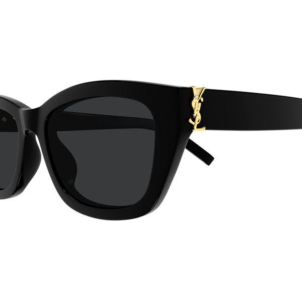 Yves Saint Laurent - M153