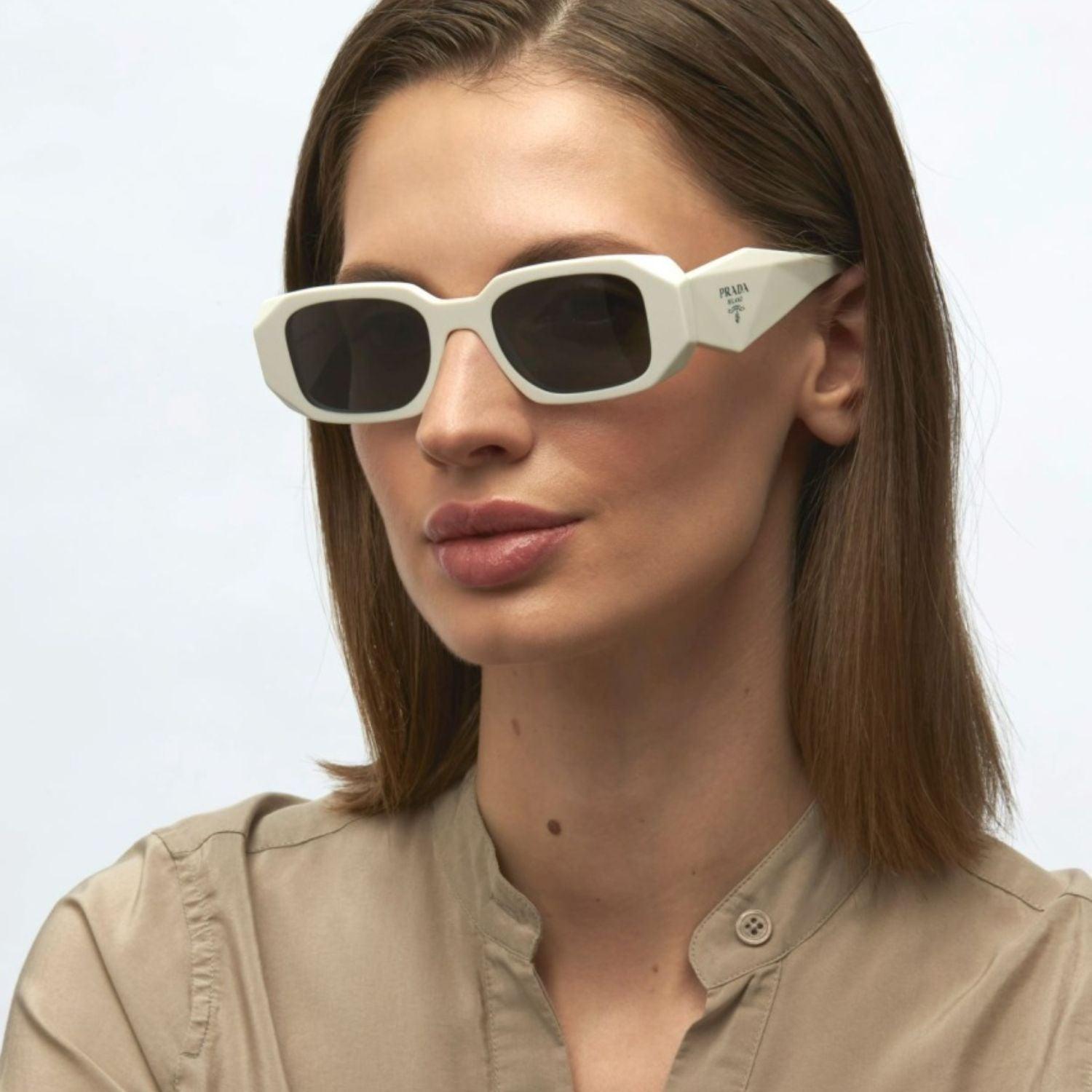 Prada - OPR17WS - 1425S0 Talco - oculosopticaonline